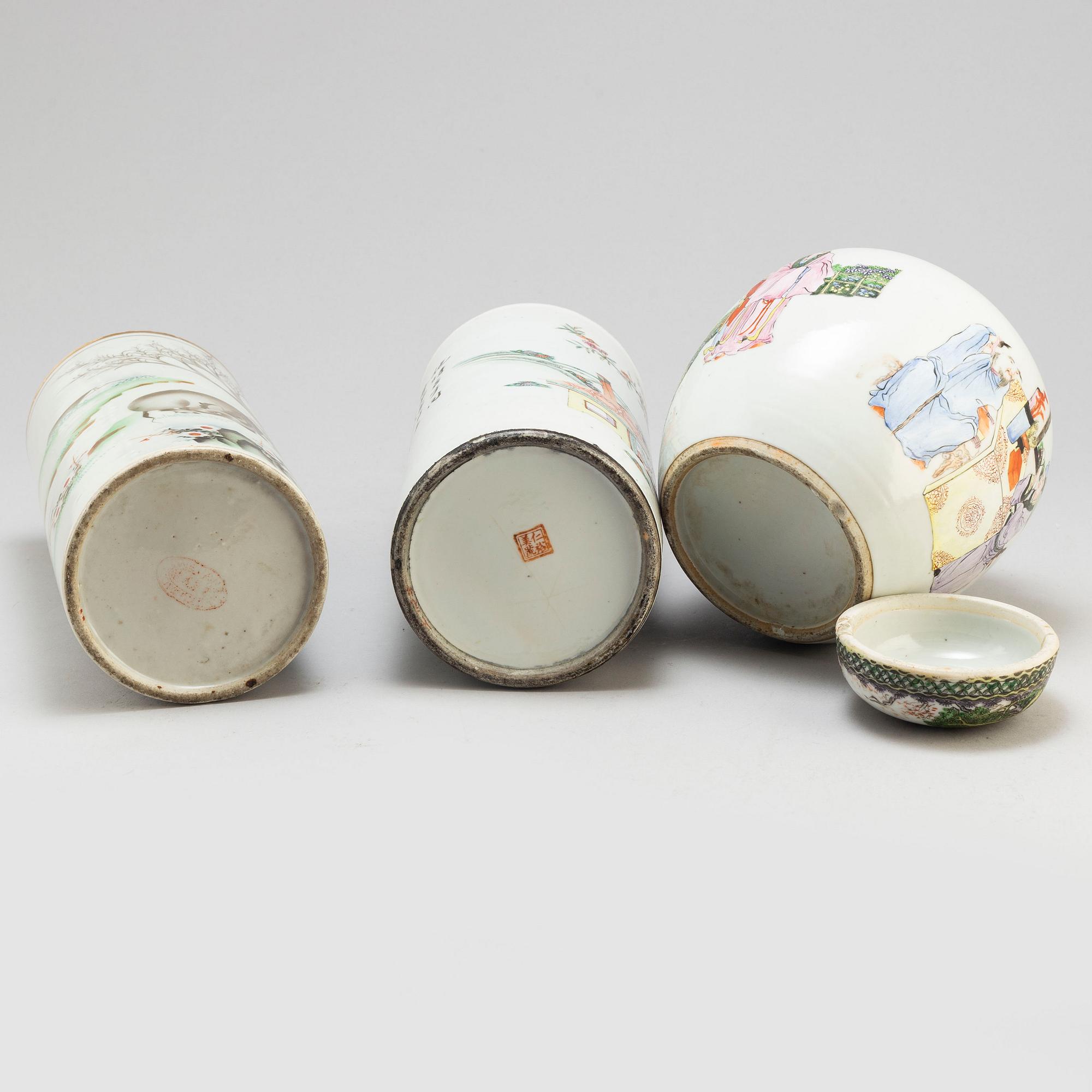 Two Chinese famille rose hat stands and a jar with cover, 20th century.