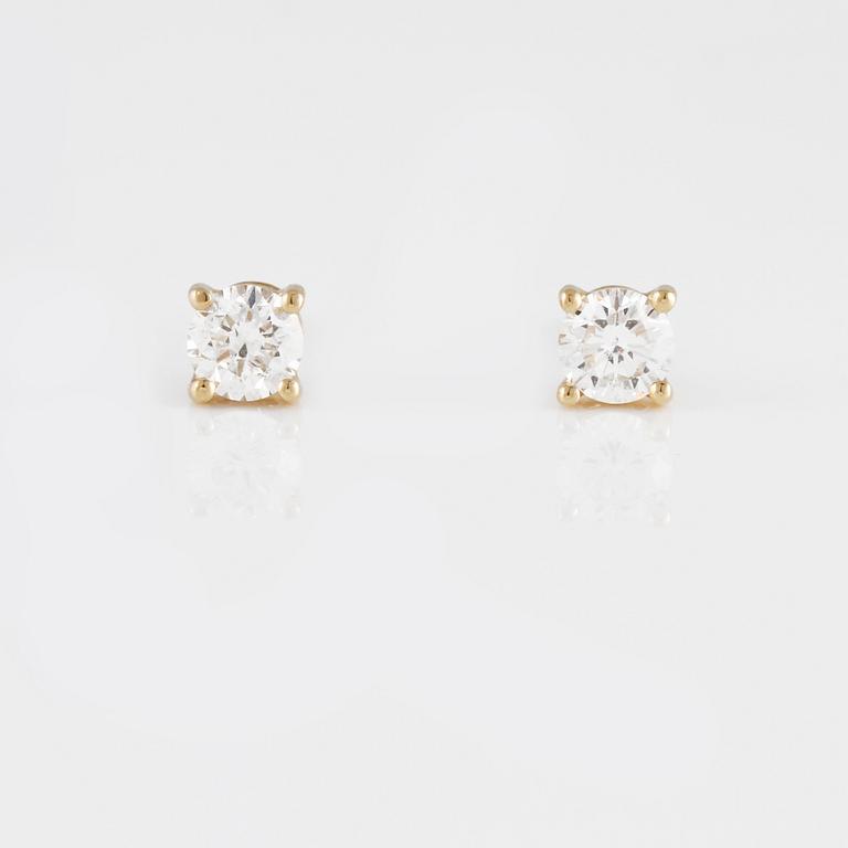 ÖRHÄNGEN, 18K guld med briljantslipade diamanter ca 0.39 ct. Vikt 1,4 gram.
