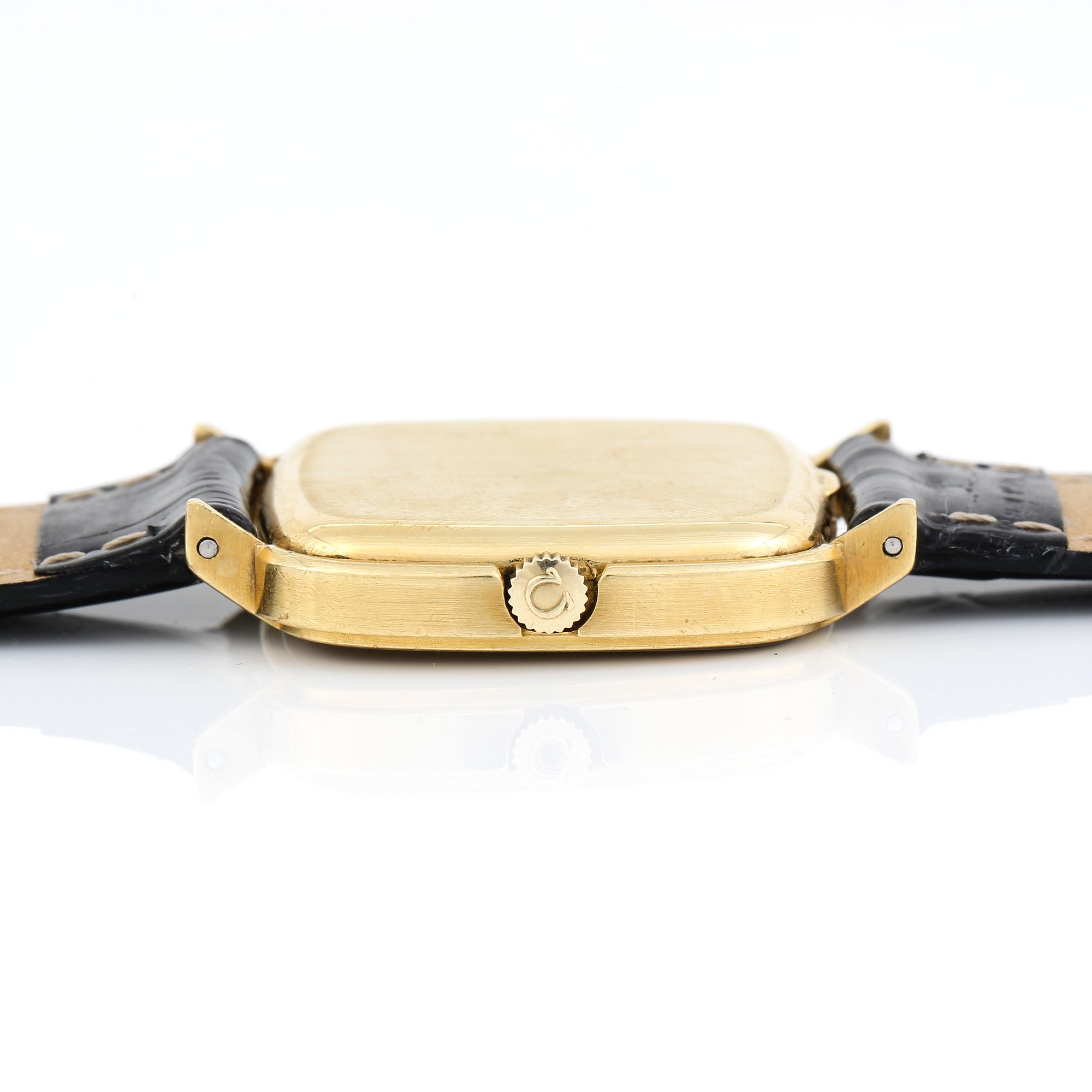 ARMBANDSUR, 18 K guld, Omega, Automatic Chronometer, Constellation.