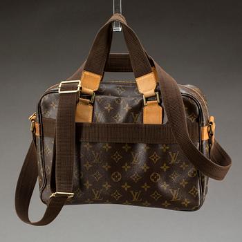 VÄSKA, "Sac Bosphore",  Louis Vuitton.