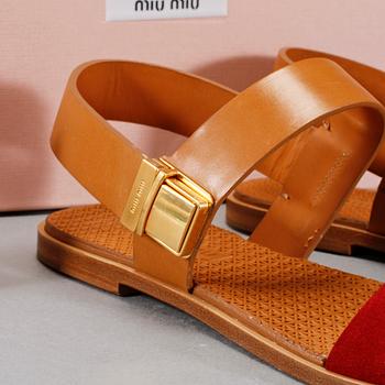 SKOR/SANDALER, Miu miu.