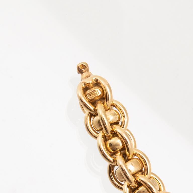 An 18K gold necklace by KAST.