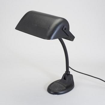 BORDSLAMPA, industrimodell, metall, 1940-tal.