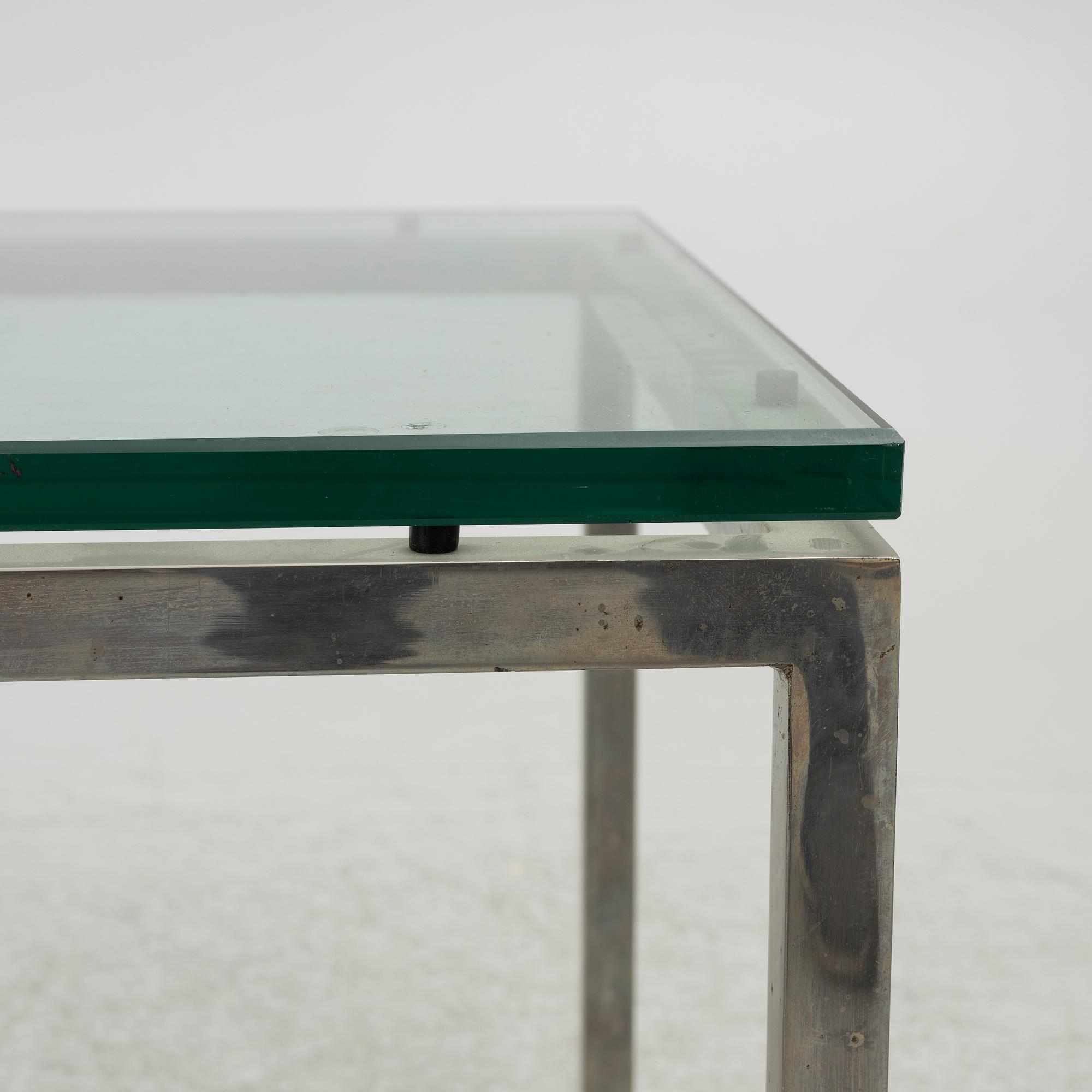 A side table, second half of the 20th century.
