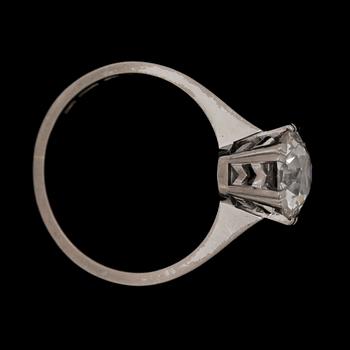 An old cut diamond ring, app. 1.65 ct.