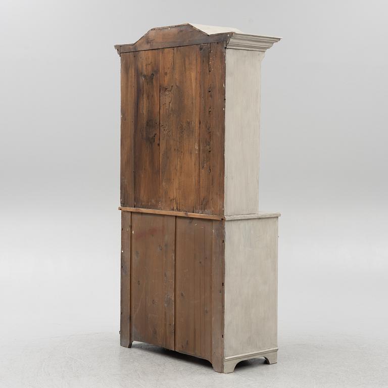 Skänkskåp, 1800-talets första hälft.