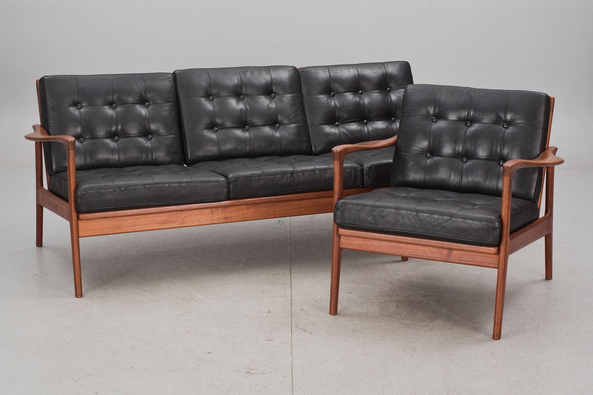 SOFFA OCH FÅTÖLJ. "Böja" design Carl-Erik Johansson. Bejra Möbler. Tibro.