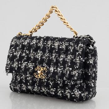Chanel, väska, "Jumbo Classic Tweed Flapbag", 2022.
