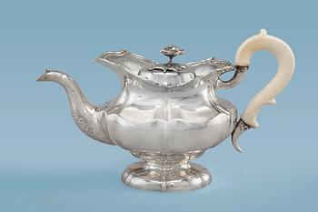 234. A TEA-POT, 84 silver Moskow 1850. Weight 385 g.