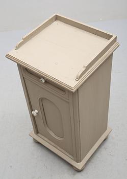 POTTSKÅP, 1900-tal.