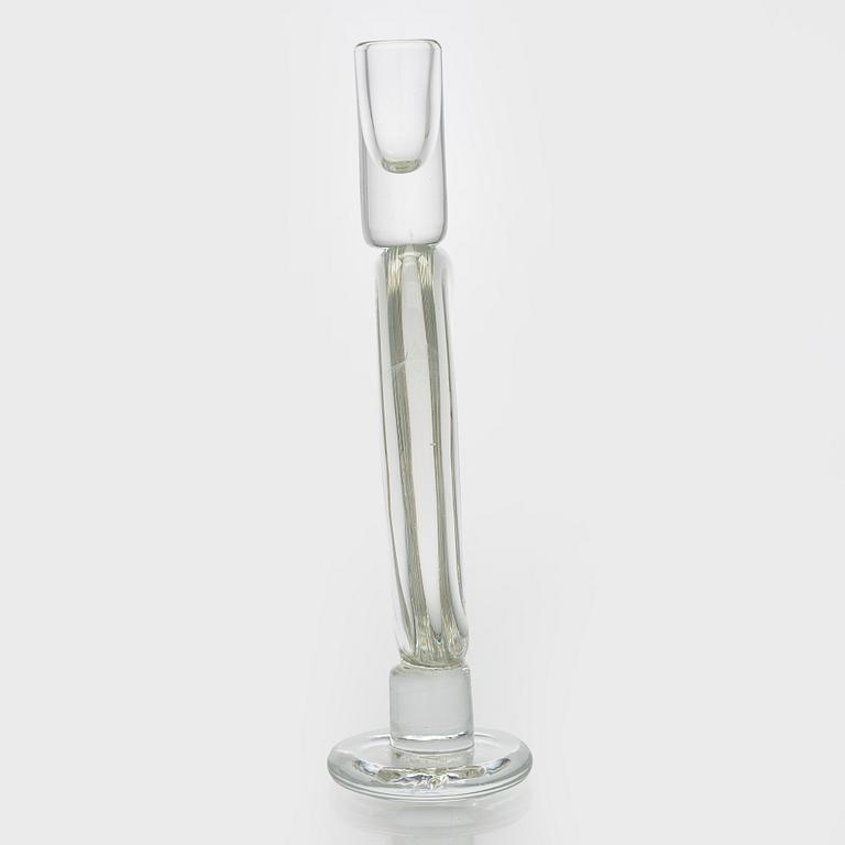 Oiva Toikka, A glass candle holder, signed Oiva Toikka Nuutajärvi Notsjö.