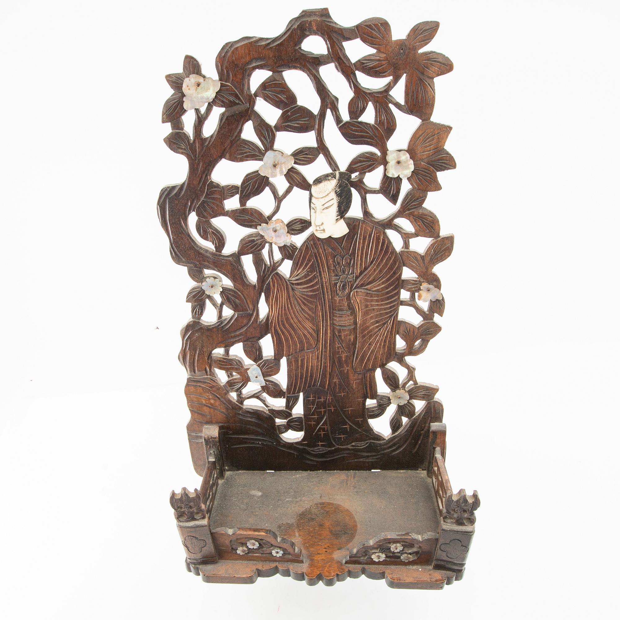 Wall shelf Japan 20th century.