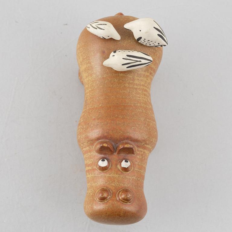 Lisa Larson, figurin, stengods, "Flodhäst med fåglar", Gustavsberg, 1966–1970.
