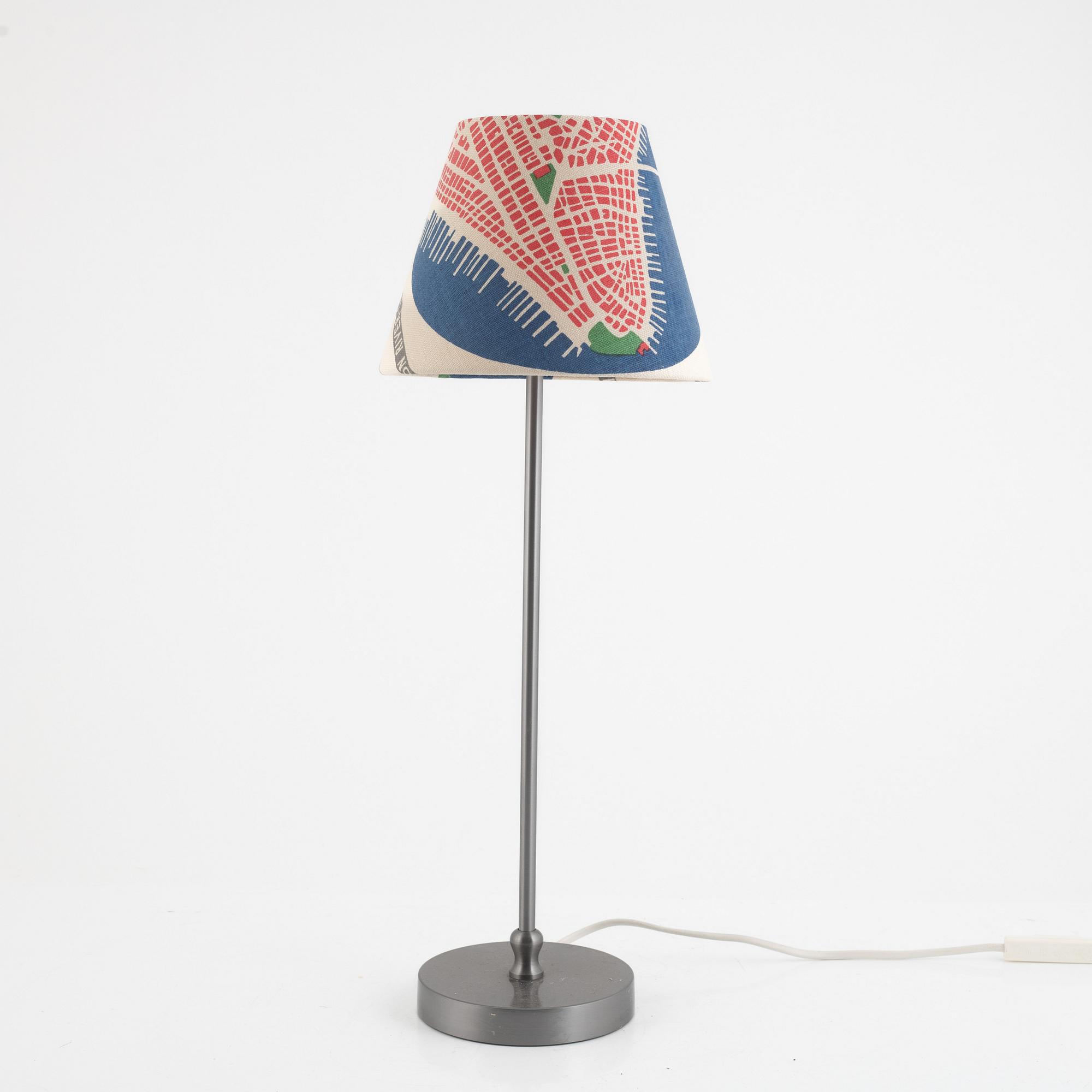 Josef Frank, bordslampa, modell 2332/2, Firma Svenskt Tenn.