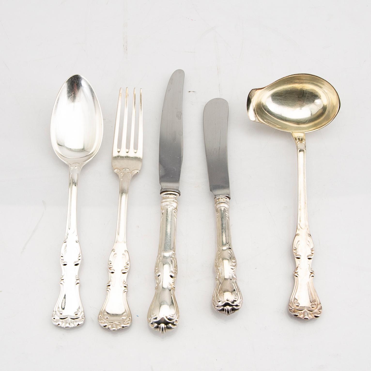 A Swedish 20th century set of 39 pcs of sivler cutlery mark of GAB Eskilstuna 1973 total weight 2238 grams.
