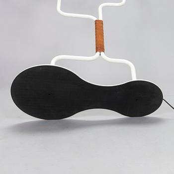 Anna Kraitz, lattiavalaisin "Anna's Golvlampa" Bsweden, Ruotsi.