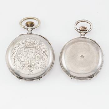 FICKUR, 2 st, silver, Longines samt en märkt Regulateur, 1900-talets första hälft.