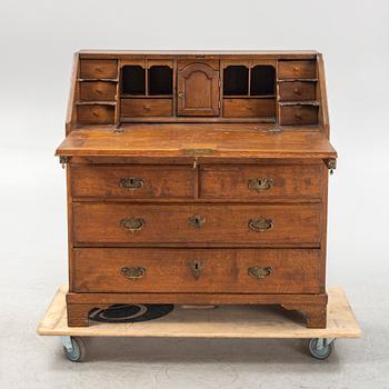 A secretaire desk, 18th/19th Century.
