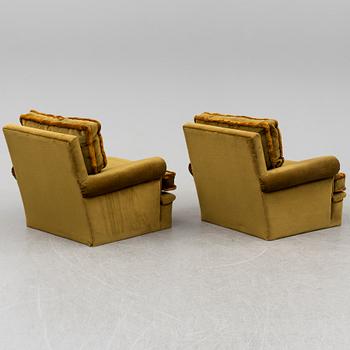 A pair of mid 20th century easy chairs.