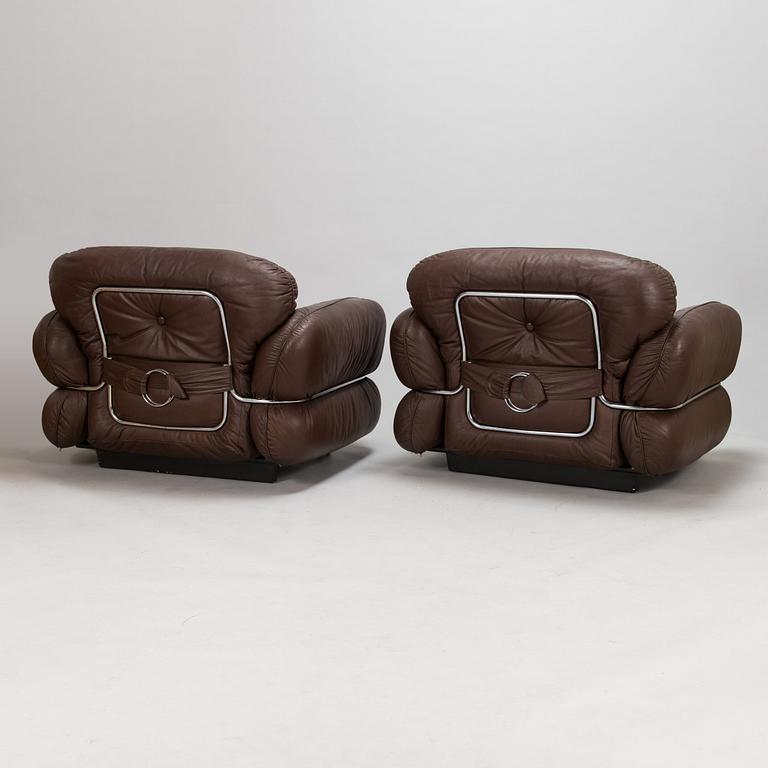Kurt Hvitsjö, A pair of 1970's 'Hannibal' armchairs for Isku.