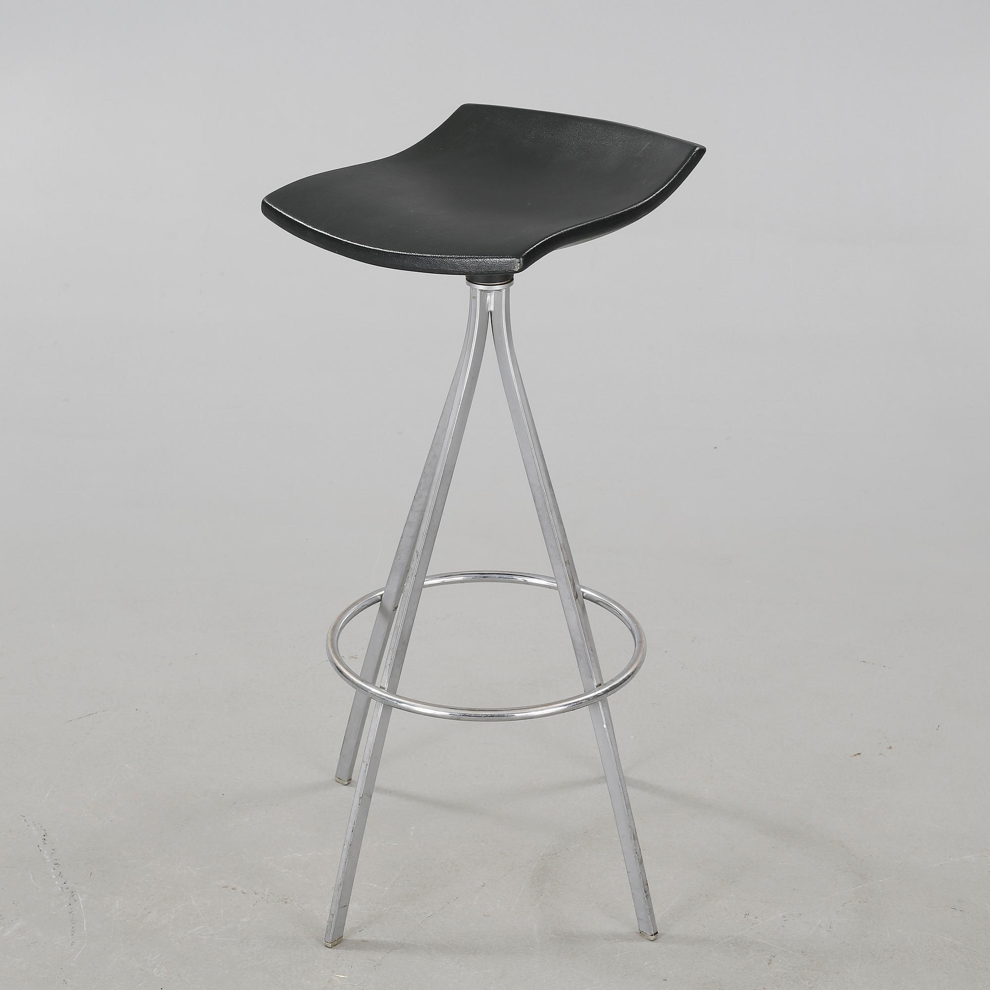 Six bar stools from Mobles 114 Barcelona, 21th century.