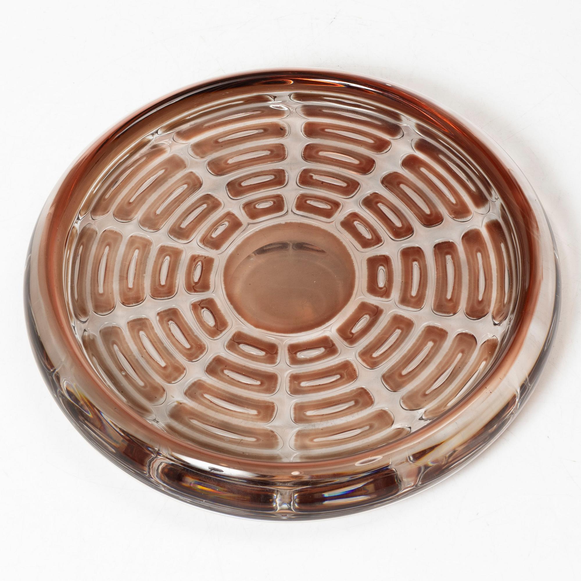 Edvin Öhrström, an ariel glass dish, Orrefors.