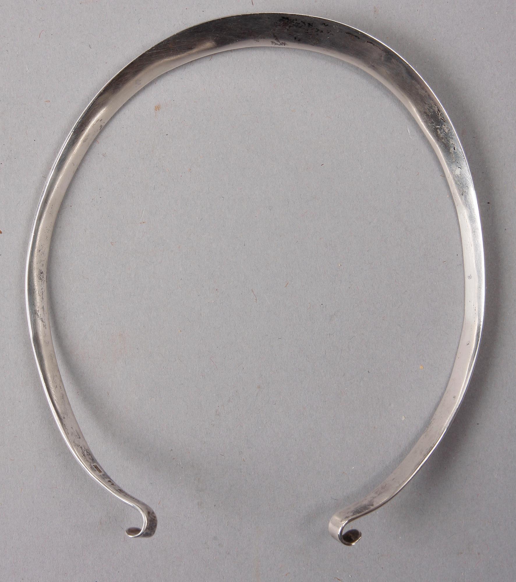 HALSRING, silver. 1900-talets slut.