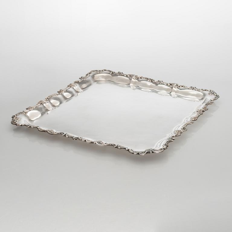 Tarjotin, hopea, Kultakeskus, Hämeenlinna 1948.