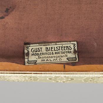 SOFFA, empirestil, Gustaf Bielsteéns Möbelaffär, Malmö, 1900-talets första hälft.