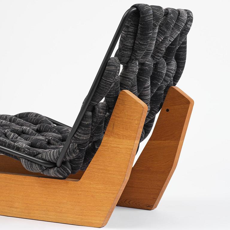 Patricia Urquiola, vilfåtölj, "Biknit", Moroso, Italien, efter 2011.