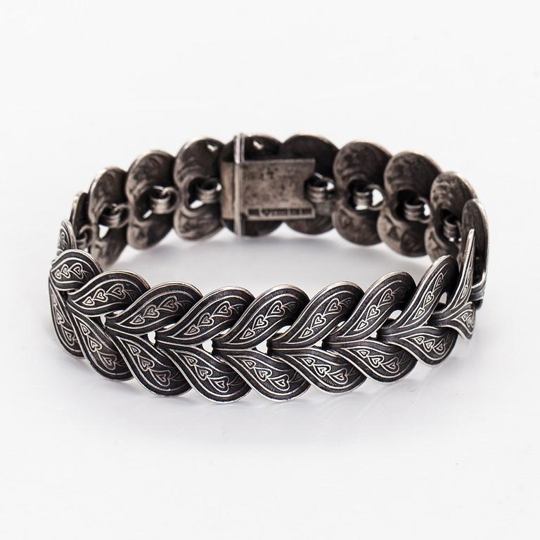 Bracelet, silver, A. Tillander, Helsinki 1940.