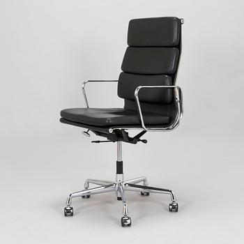 Charles & Ray Eames, a 21st-century "Soft Pad Chair EA 219, high backrest" office chair, Vitra.