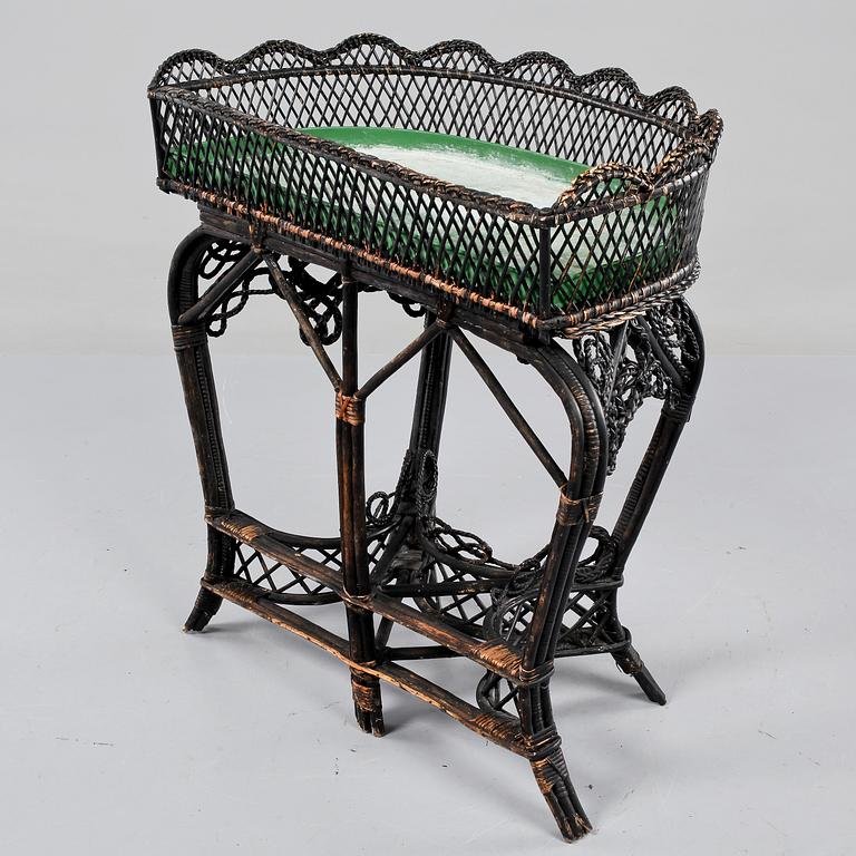 BLOMSTERBORD, omkring sekelskiftet 1900.