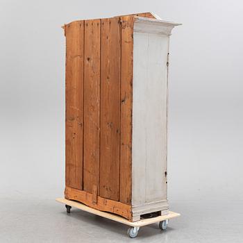 A 18/19th Century cabinet.