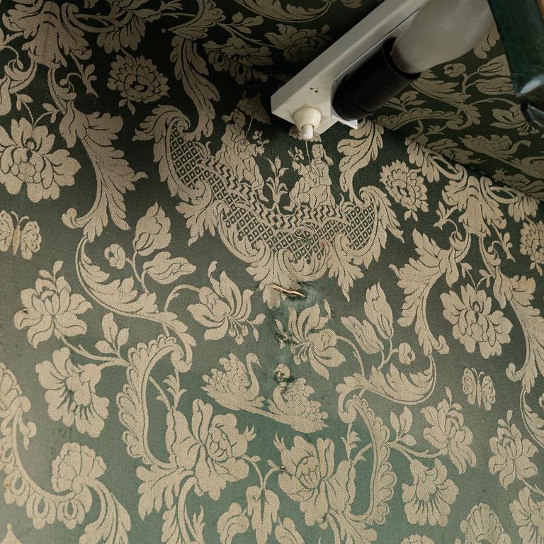 Vitrinskåp, England, tidigt 1900-tal.