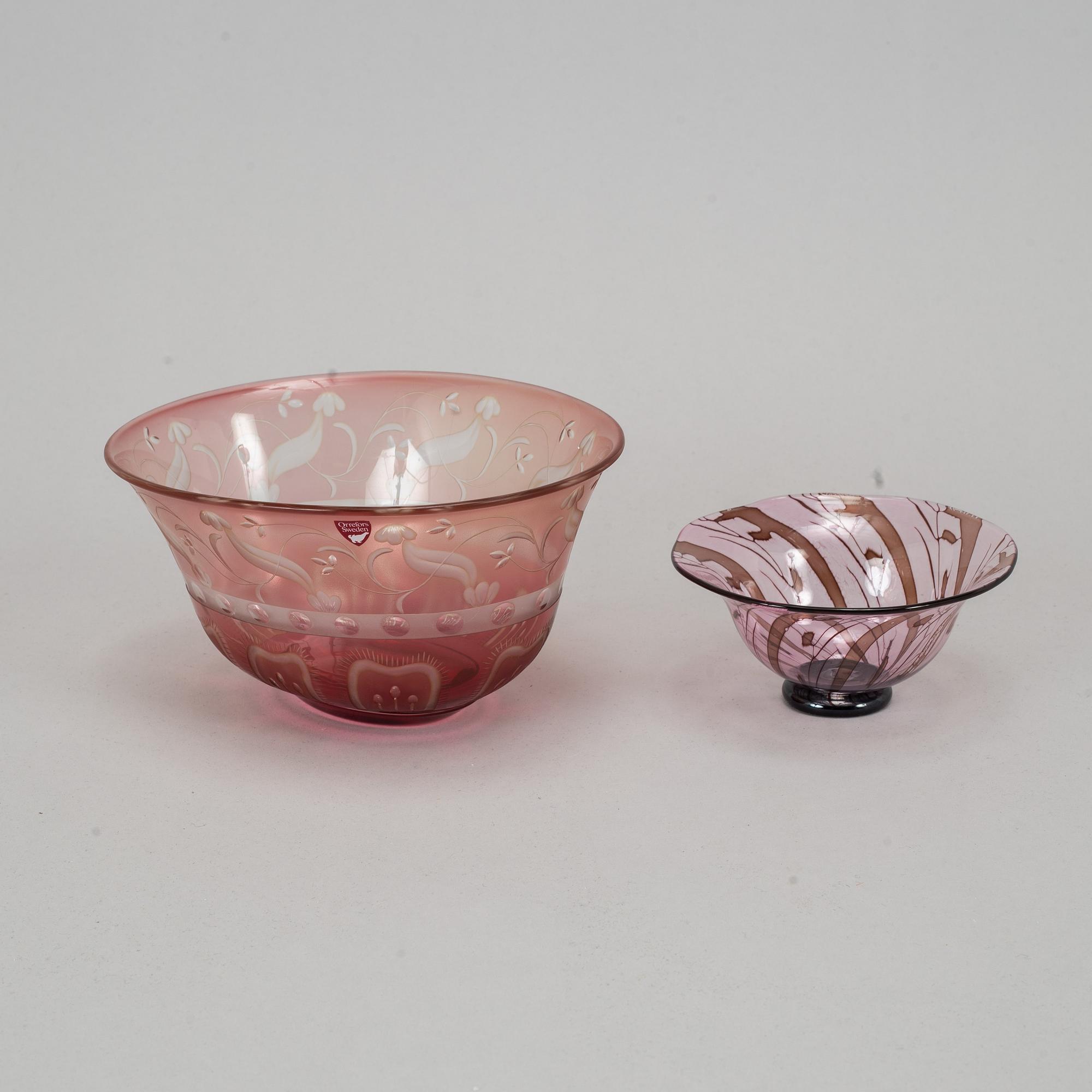 Eva Englund, skålar, glas, Orrefors, signerade.
