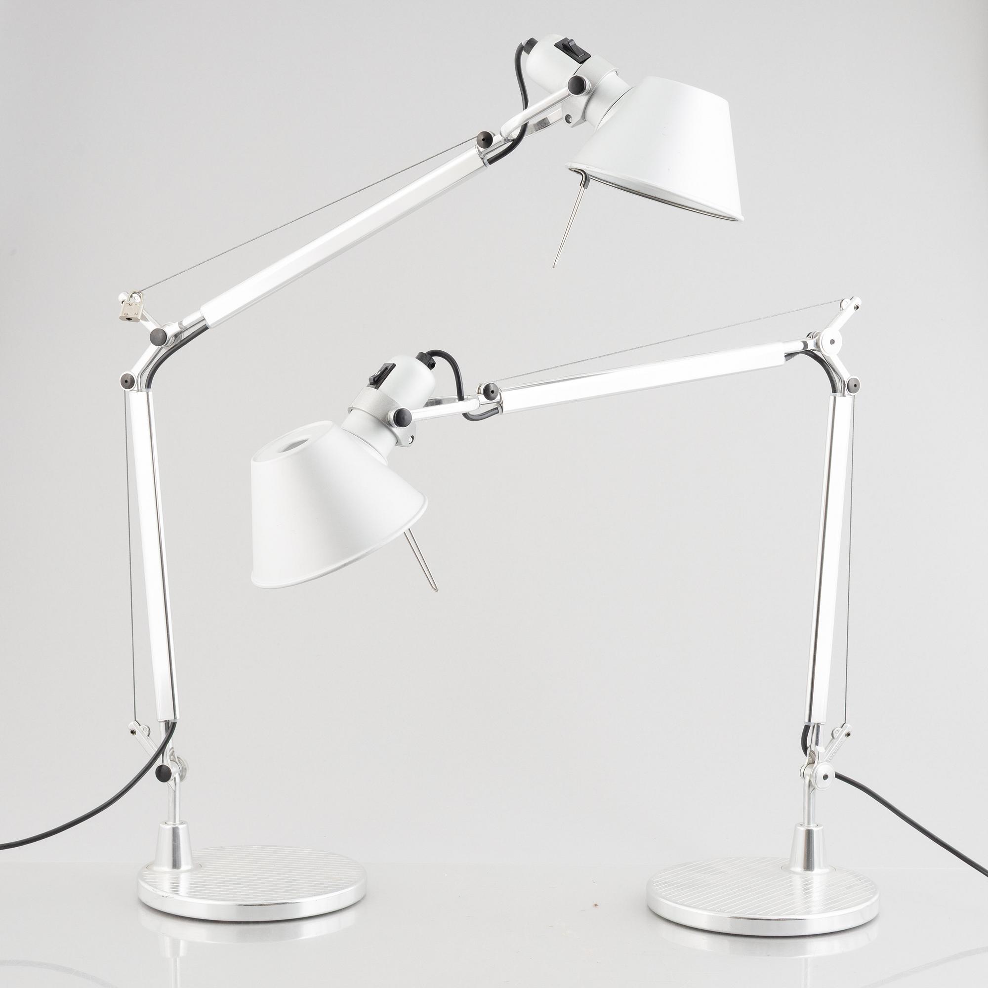 Michele De Lucchi & Giancarlo Fassina, table lamps, a pair, "Tolomeo", Artemide, Italy.