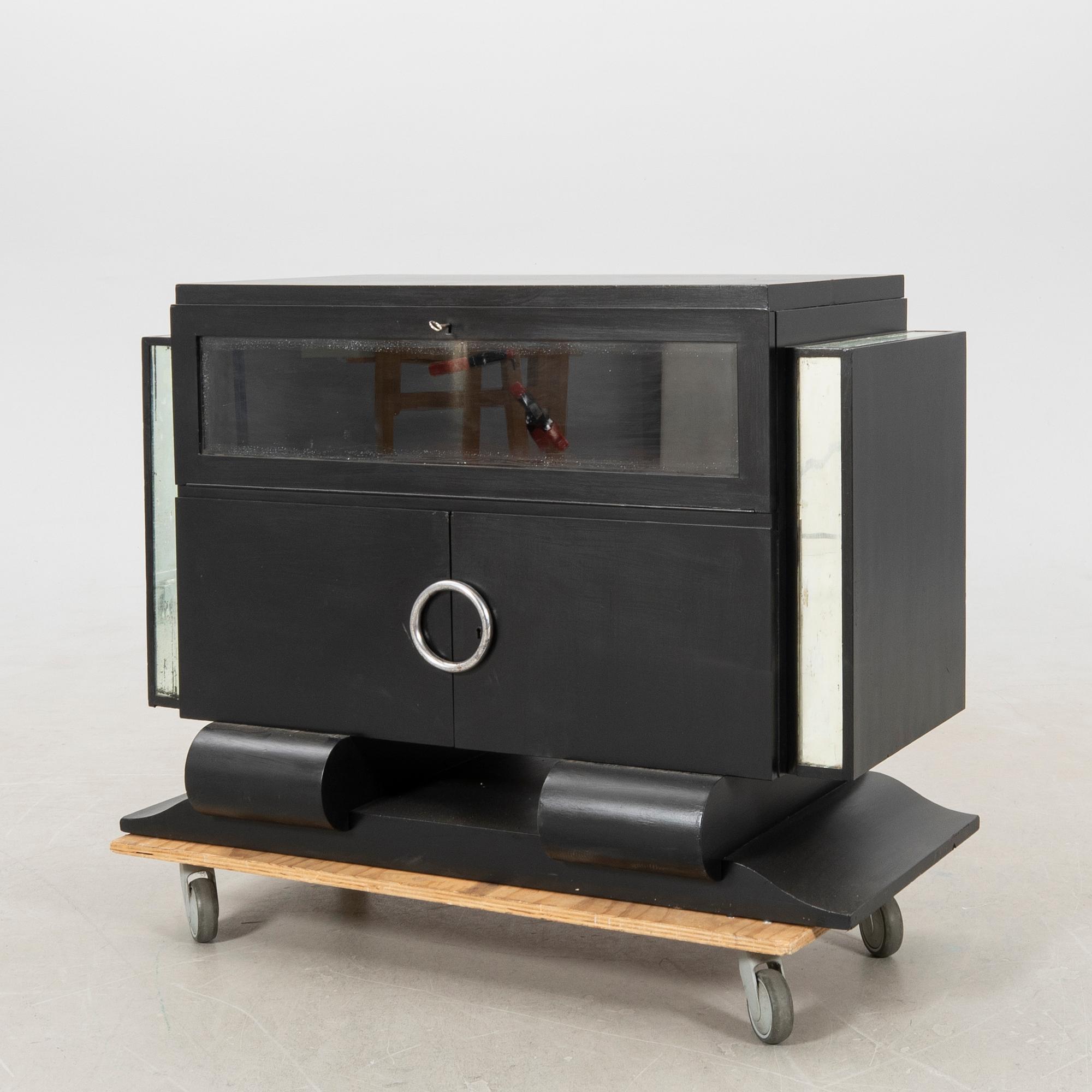 Sideboard Art Deco early 20th century.