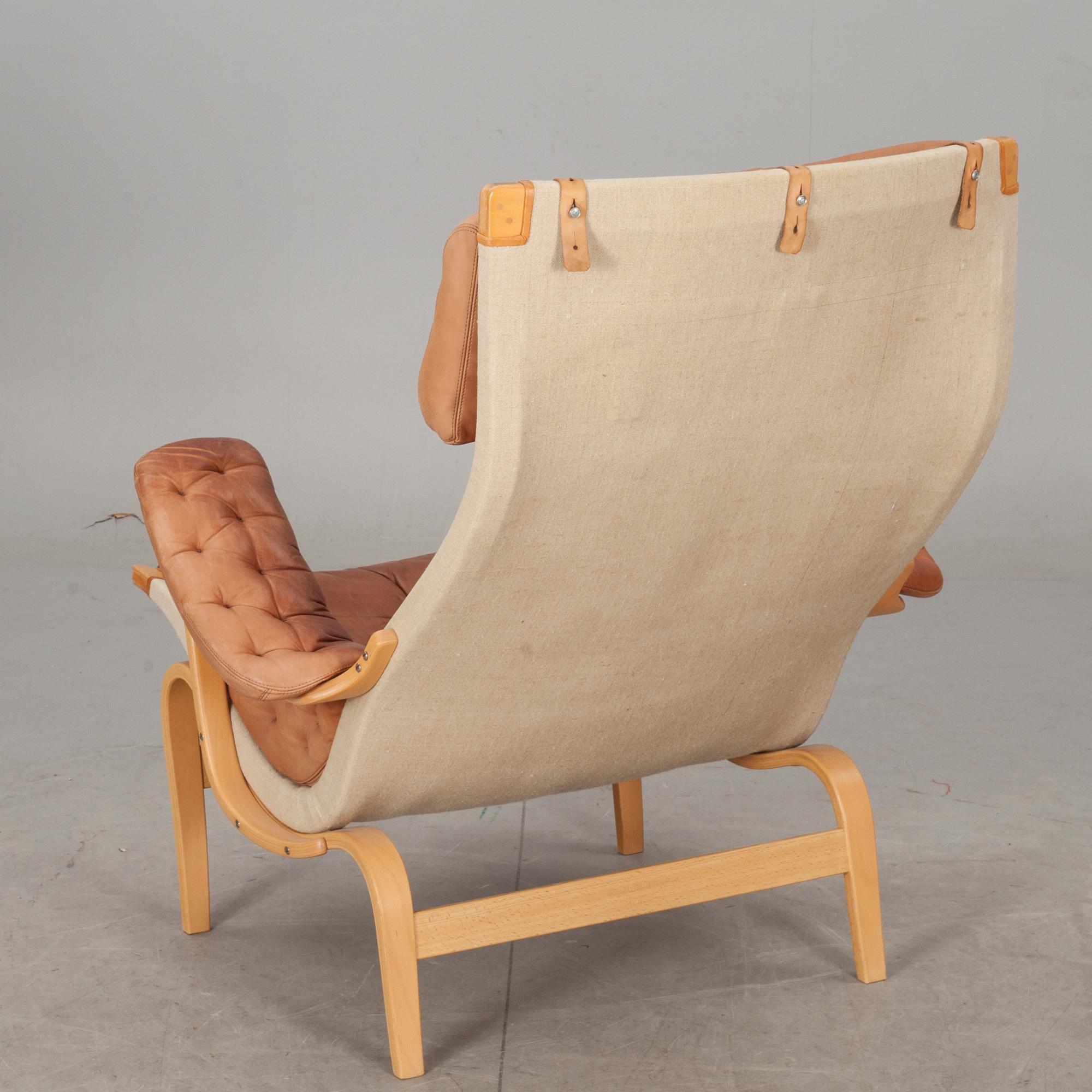 FÅTÖLJ. "Pernilla", Bruno Mathsson för DUX.