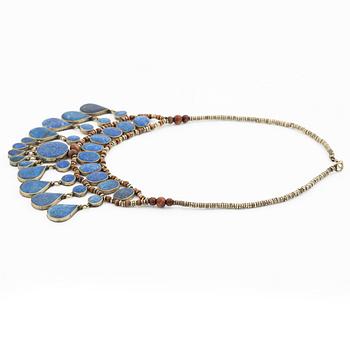 Necklace in white metal with blue and brown stone.