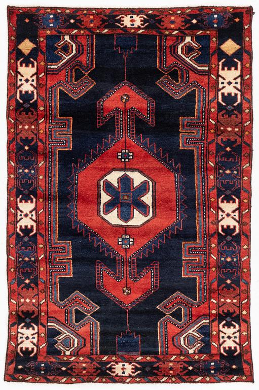 Matta, Old Hamadan, ca 158 x 103.