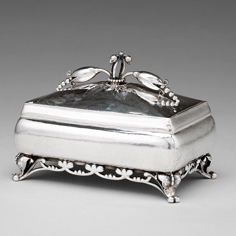 Georg Jensen, an 830/1000 silver box executed in Copenhagen 1919-21, design nr 156 C,