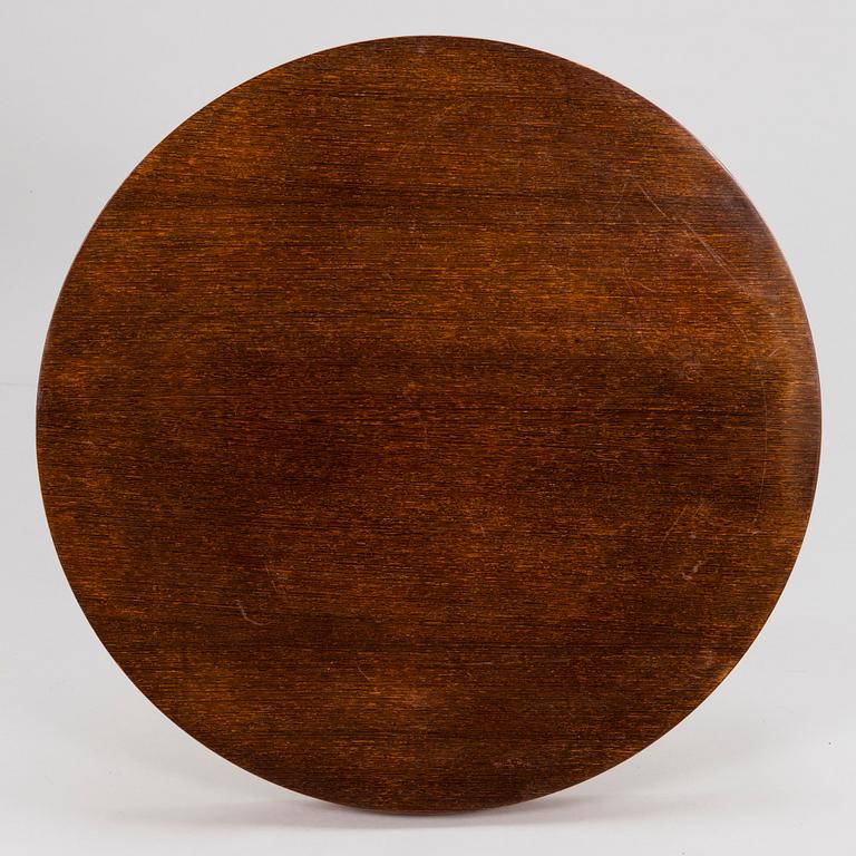 VOITTO HAAPALAINEN, A 1972 'Prisma' coffee table for Tehokaluste Oy.