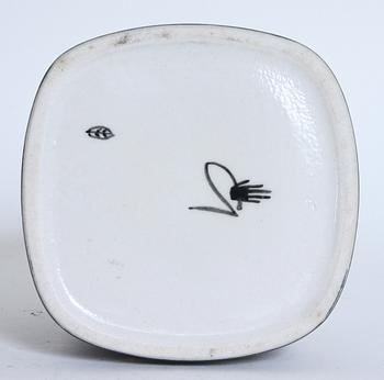 VASER, 3 st, stengods, "Diagonal", Karin Björquist, Gustavbergs studio, 1955.