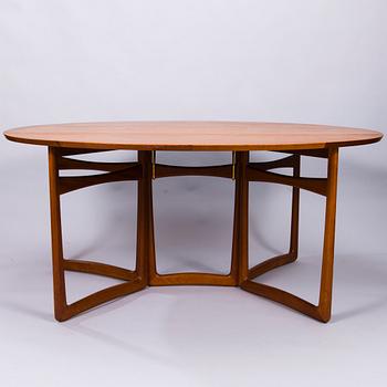 PETER HVIDT & ORLA MØLGAARD NIELSEN, a mid-20th-centurry dining table for France & Son, Denmark.