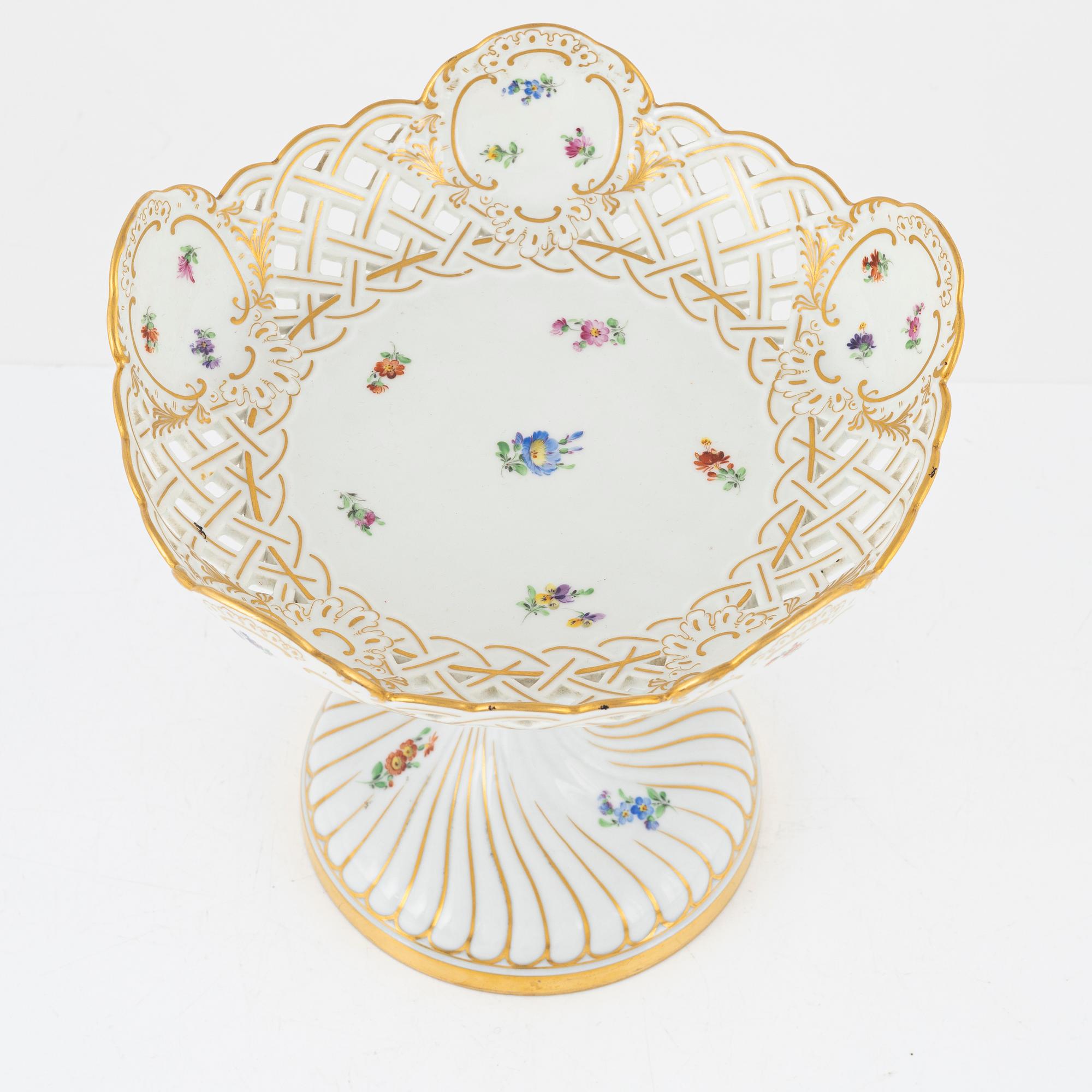 Kakfat, porslin, Meissen, Tyskland, omkring år 1900.