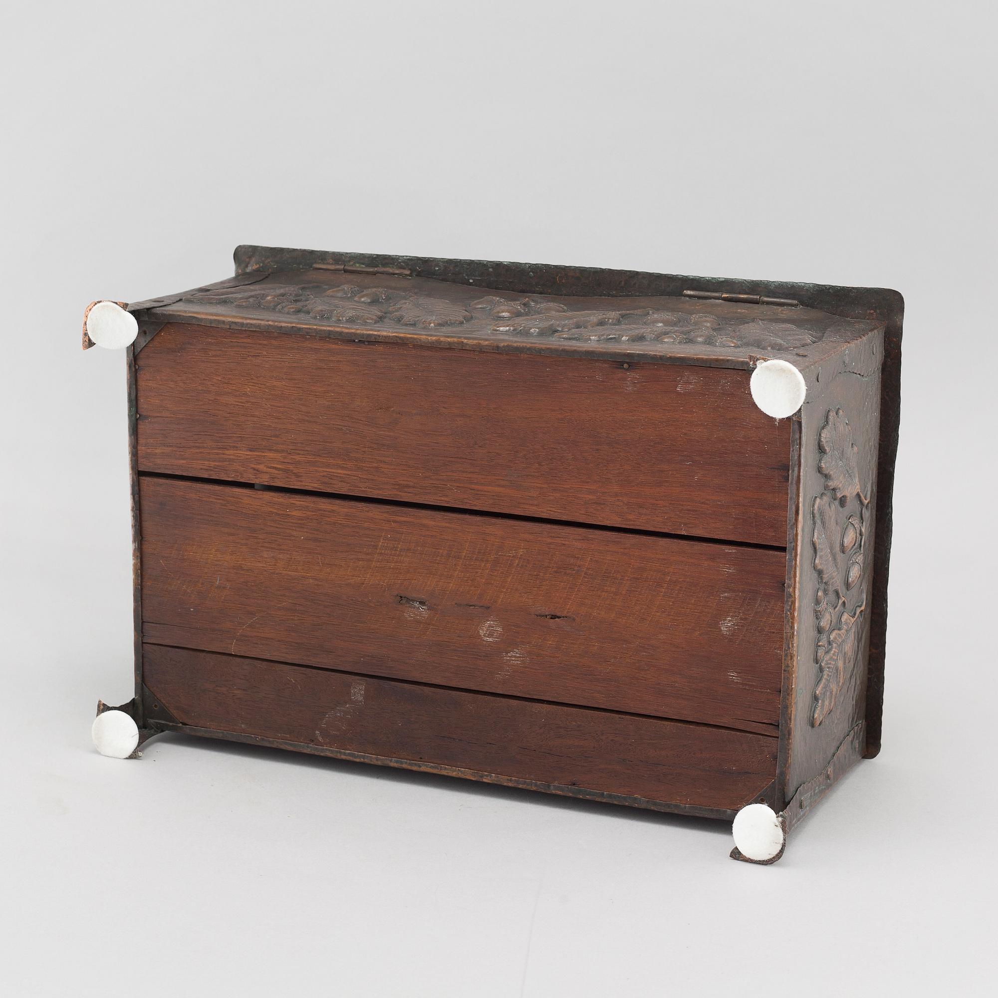 An early 20th century copper box.