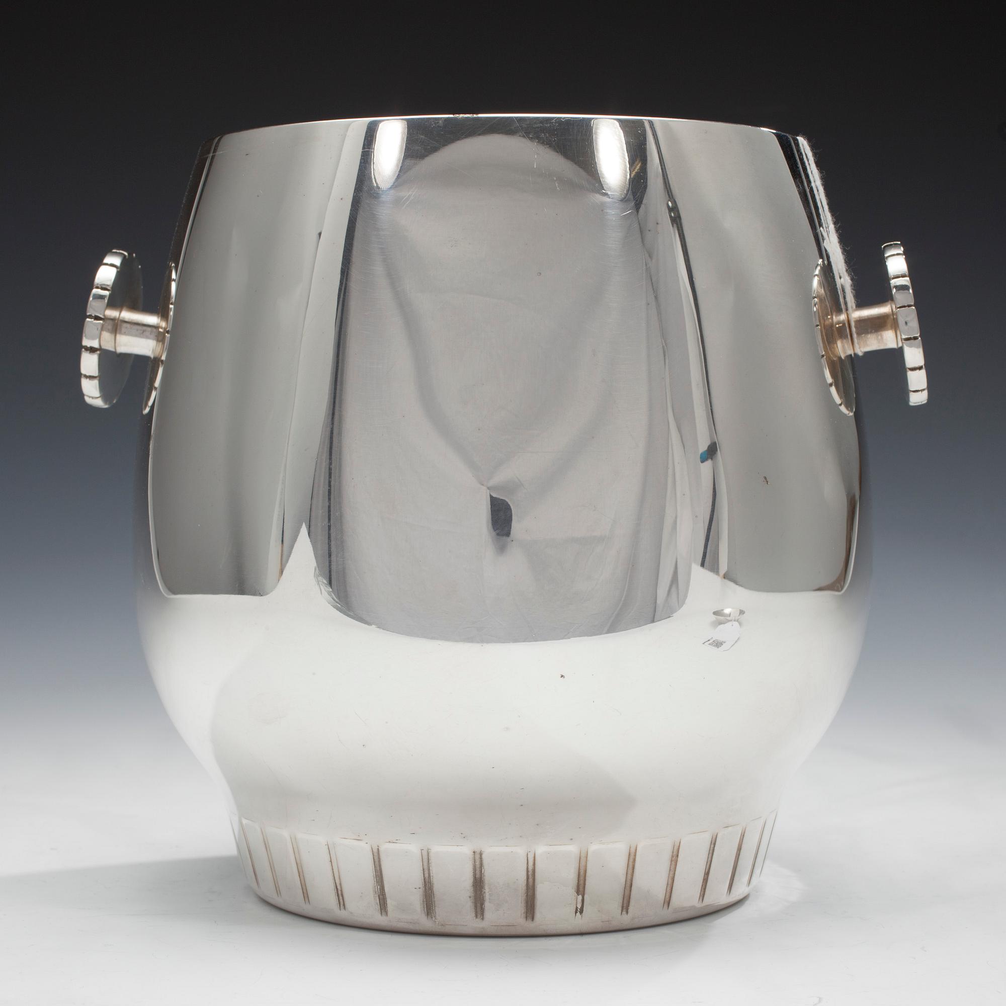 CHAMPAGNEKYLARE, nysilver, och FAT, silver, Sigvard Bernadotte, Georg Jensen, Danmark.
