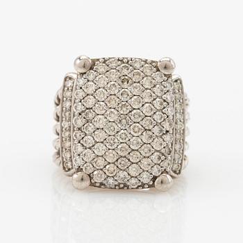 David Yurman, ring, silver and brilliant-cut diamonds.