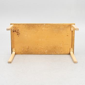 Alvar Aalto, a model '97' dining table, Artek, Finland.